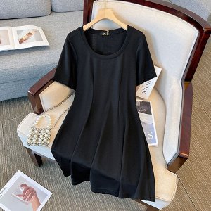 Женское платье, цвет черный
