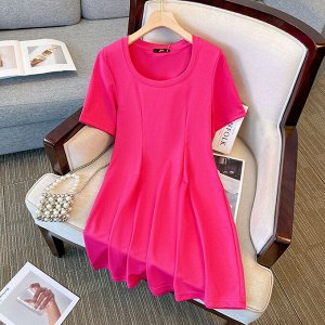 Женское платье, цвет розовый