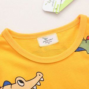 Детская желтая футболка с принтом Крокодилы