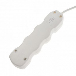Удлинитель Luazon Lighting ECO, 3 розетки, 2.7 м, 16 А, 3500 Вт, ПВС 3x1 мм2, с заземлением, с выключателем, белый