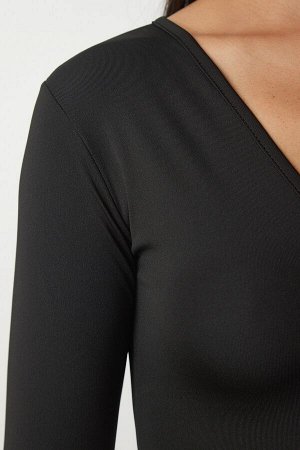 Женская черно-белая укороченная блузка с v-образным вырезом из двух пар PG00089