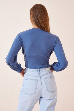 Женская укороченная блузка цвета индиго синего цвета с глубоким v-образным вырезом песочного цвета BF00050