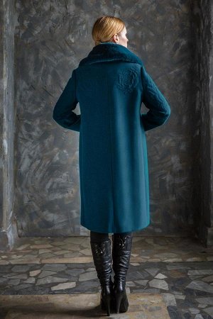 Шикарное пальто 44-46 размера