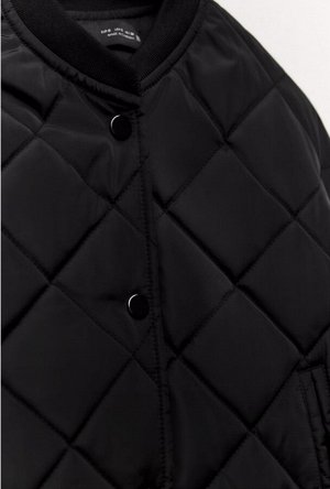 Укороченная стеганая куртка-бомбер, черный | 3046/227