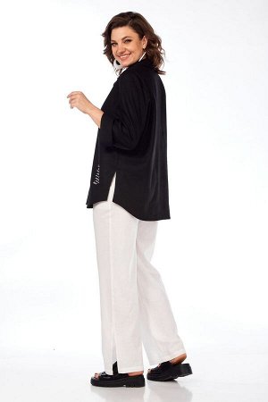 Блуза Блуза INVITE 1051 черный 
Состав: Вискоза-45%; Лён-55%;
Сезон: Лето
Рост: 164

ОТШИВ ОТ 2х недельСтильная женская блуза, свободного, немного расширенного силуэта, выполненное из льняной ткани с
