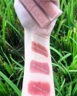 Лёгкая матовая помада для губ Zero Matte Lipstick