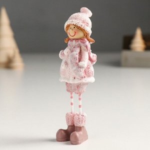 Сувенир полистоун "Малышка в розовом зимнем наряде" длинные ножки 3х4х11,5 см