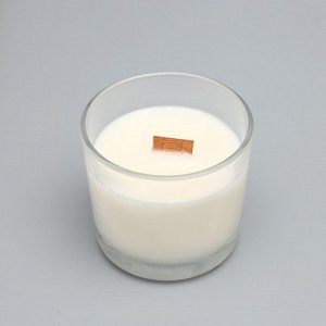 Свеча из соевого воска в стакане с деревянным фитилем "Сочное манго", 65 гр