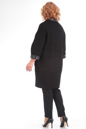 Пальто Пальто Pretty 577 черное 
Состав ткани: Шерсть-71%; Капрон-29%; 
Рост: 164 см.

Легкое, просторное пальто без подкладки с приспущенной линией плеча. Воротник-шаль и отложные манжеты рукавов из