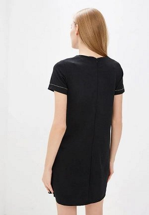 Маленькое черное платье 44-46р