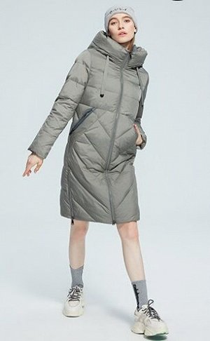 Женское стеганая куртка оливковая