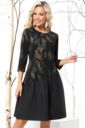 Платье черного цвета с асимметричным воланом