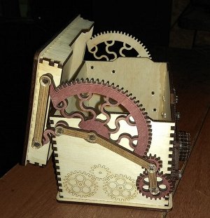 Шкатулка с шестеренками