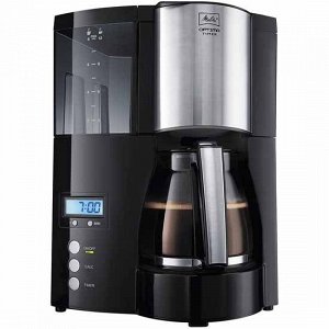 Кофеварка Программирование начала процесса приготовления кофе 
Рассчитана на 2-8 чашек кофе 
Съемный резервуар для воды 
Программа настройки на четыре степени жесткости воды 
Программирование автомати