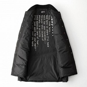 Женская черная куртка с карманами