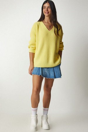 Женский желтый базовый трикотажный свитер оверсайз с v-образным вырезом MX00130