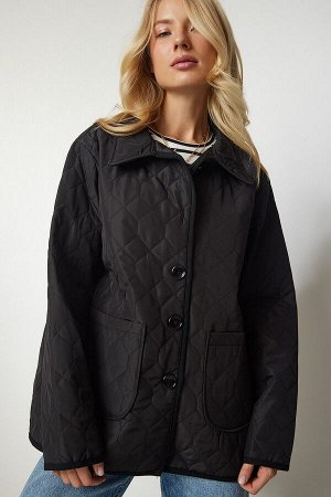Женская сезонная стеганая куртка с рубашечным воротником черного цвета RV00133