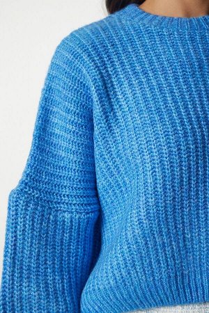 Женский базовый трикотажный свитер синего цвета с объемными рукавами BV00098