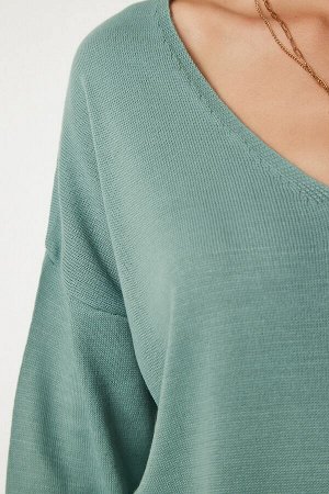 Женский зеленый свитер из тонкого трикотажа с v-образным вырезом PN00078
