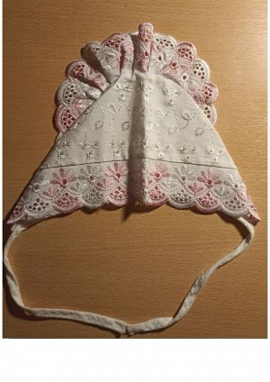 Чепчик для девочки новорожденной