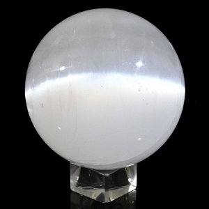 Шар из селенита белого, диаметр 83мм, 701г.