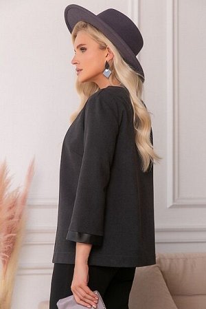 Жакет 8132 Жакет из плотного трикотажного полотна с отделкой из эко кожи.
75% вискоза,20% п/э,5% лайкра
