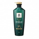 Ryo / Охлаждающий шампунь для жирной кожи Hongjindan Cypress Hair Root Scalp 820 мл