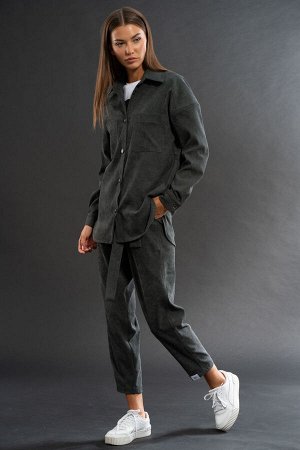 Костюм Костюм Kivviwear 3100310103 серый хаки 
Состав: ПЭ-80%; Хлопок-20%;
Сезон: Осень-Зима
Рост: 170

Костюм из штруксовой ткани джоггеры и рубашка - это идеальный выбор для тех, кто ценит комфорт 