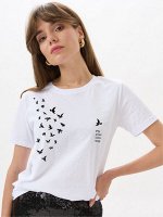 Футболка с принтом Стая, белая
