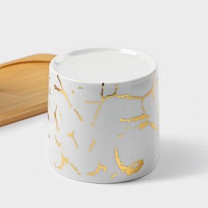 Набор банок керамических с ложками на деревянной подставке «Эстет. Gold», 2 предмета: 300 мл, цвет белый