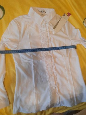Блузка текстильная, рубашка школьная на девочку