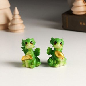 Фигурка полистоун «Лесной дракончик с золотом», 2.5x2.5x4 см, МИКС