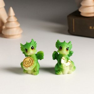 Фигурка полистоун «Лесной дракончик с золотом», 2.5x2.5x4 см, МИКС