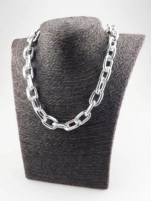 Ожерелье Ожерелье-цепь с крупными звеньями серебристого цвета
Длина изделия:
до 53 см.
Состав:
Металл.