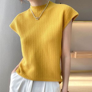 Кофточка вязаная с коротким рукавом