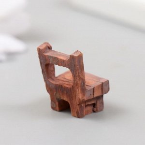 Фигурка для флорариума полистоун "Деревянный стул" 1,8х1,5х2,5 см