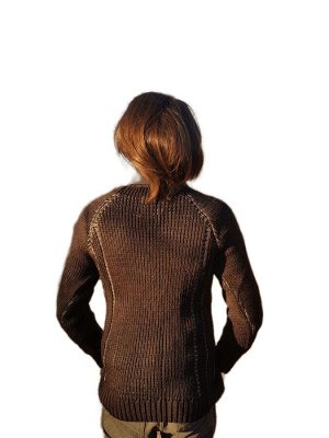 Черный свитер SLIM FIT