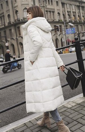 Женская длинная куртка с капюшоном, цвет белый