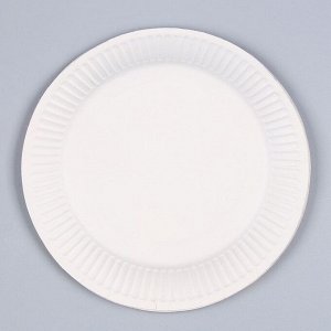 Набор бумажной посуды «Тачка»: 6 тарелок, 1 гирлянда, 6 стаканов, 6 колпаков