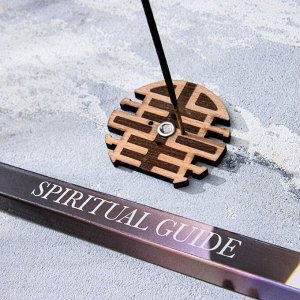 Благовония "Духовный наставник. SPIRITUAL GUIDE",  8 палочек в упаковке