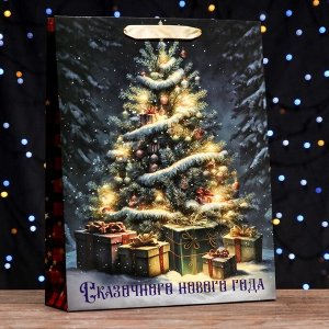 Пакет подарочный новогодний ламинированный вертикальный «Ёлка в лесу!»,33x42x10 см
