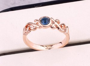 Кольцо Позолоченное розовым золотом 750 пробы (18K Gold Plated) кольцо c супер блестящим синим австрийским кристаллом Swarovski Stellux! Цвет Российского золота, один в один, не отличить!