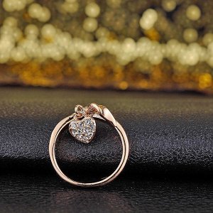 Кольцо Позолоченное розовым золотом 750 пробы (18K Gold Plated) кольцо c супер блестящими прозрачными австрийскими кристаллами Swarovski Stellux! Цвет золота, как в России!