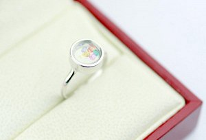 Кольцо Позолоченное белым золотом 750 пробы (18K Gold Plated) кольцо c супер блестящими разноцветными австрийскими кристаллами Swarovski Stellux!
