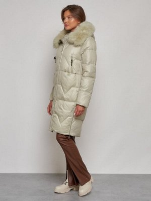 Пальто утепленное с капюшоном зимнее женское светло-зеленого 13305ZS