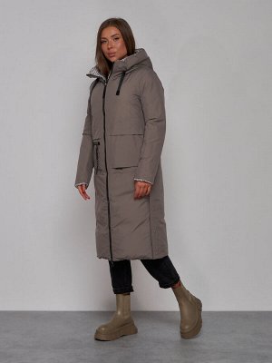 Пальто утепленное двухстороннее женское коричневого цвета 13343K
