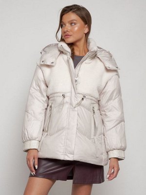 Куртка зимняя женская модная из овчины бежевого цвета 13350B