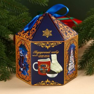 Подарочный набор «Чудесного года»: чай чёрный с апельсином, 50 г., кружка 300 мл., носки 36 - 39 размер