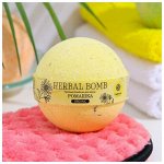 Fabrik cosmetology Шарик бурлящий д/ванны HERBAL-BOMB РОМАШКА 120г Акция! /40/ 2571
