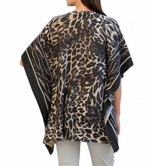 1к ALBA MODA  Пуловер, леопардовый  Изысканный пуловер в стиле пончо. Широкая форма и мягкий материал с леопардовым рисунком. Глубокий треугольный вырез и широкие рукава под летучую мышь. Свободная фо